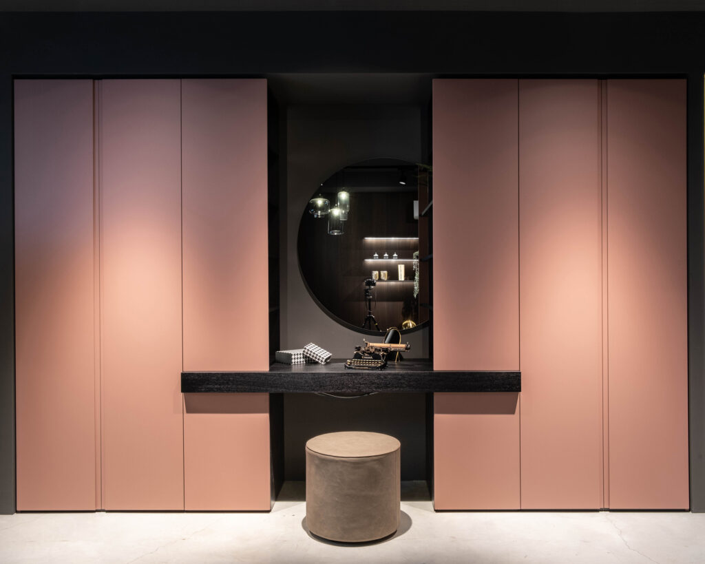 Zona vanity Groove Showroom GF Interiors